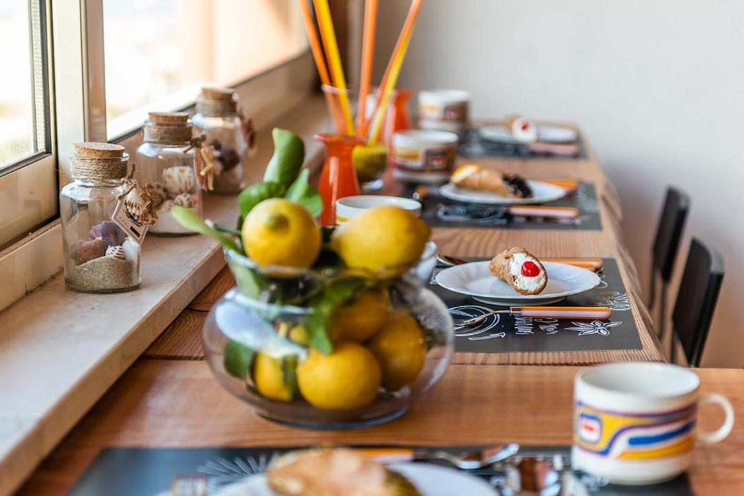 Sciuscia' Bed & Breakfast Alcamo Bagian luar foto
